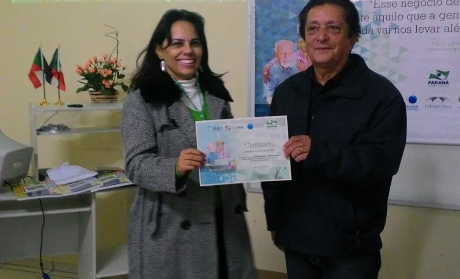 Parceria da Celepar com igrejas Presbiteriana e Batista leva curso à terceira idade Jpeg
