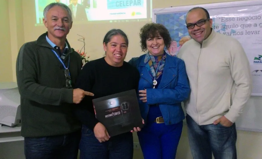 Parceria da Celepar com igrejas Presbiteriana e Batista leva curso à terceira idade Jpeg