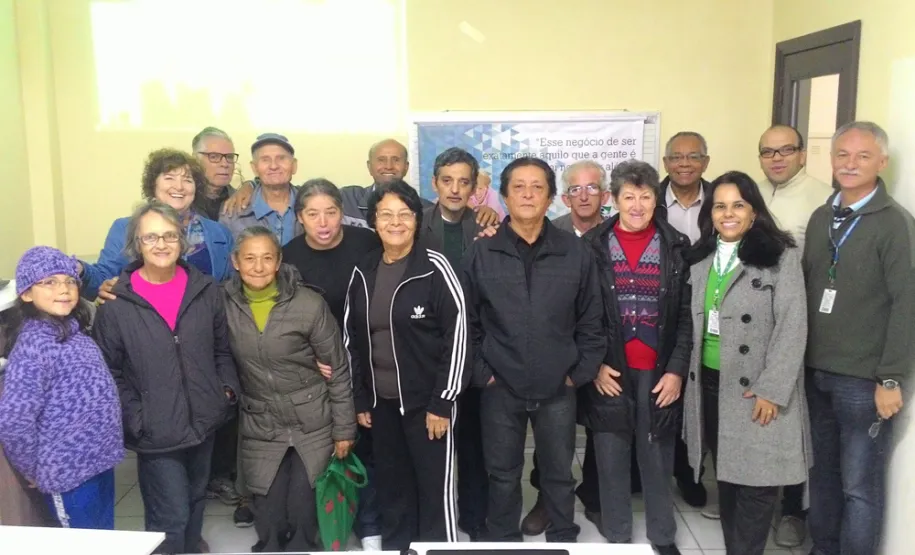 Parceria da Celepar com igrejas Presbiteriana e Batista leva curso à terceira idade Jpeg