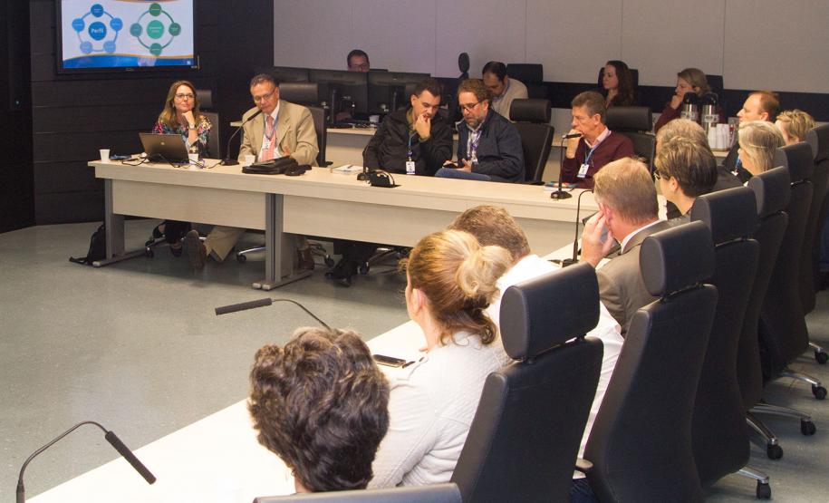 Celepar discute ações para o projeto Governo Digital