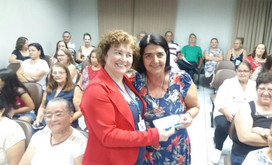 Curso de smartphone para idosos em Cafezal do Sul.