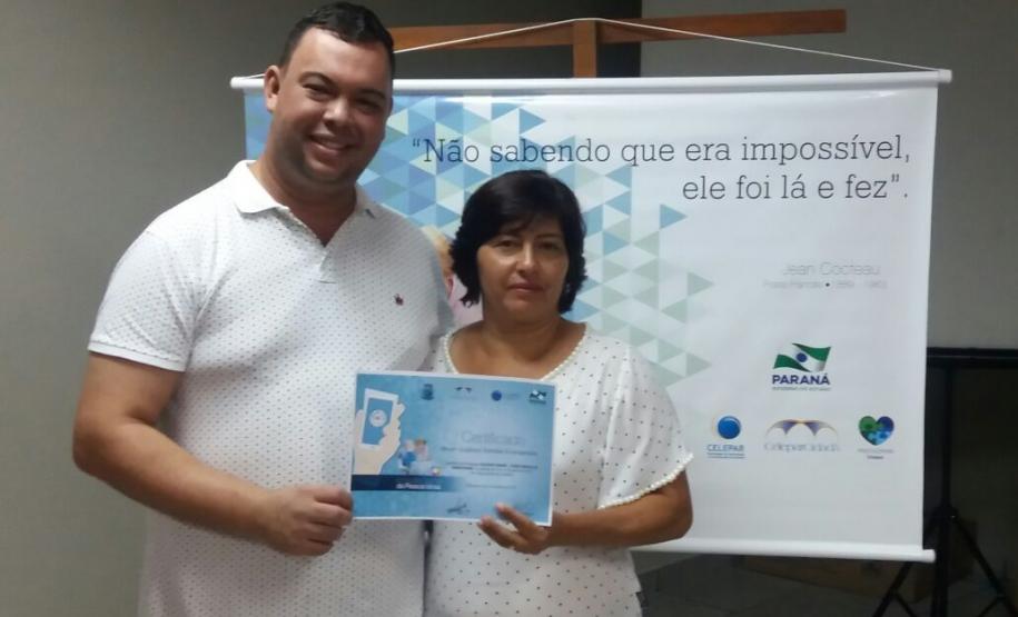 Curso de smartphone para idosos em Cafezal do Sul.