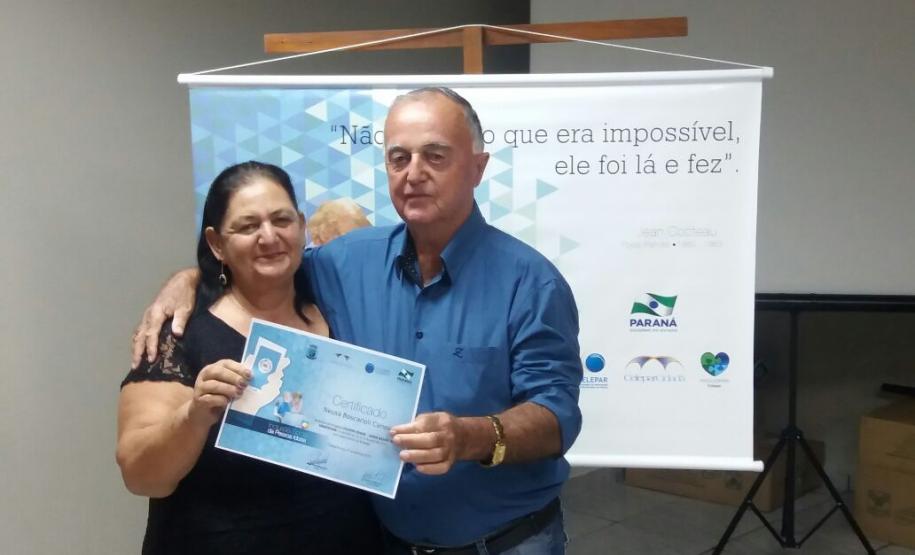 Curso de smartphone para idosos em Cafezal do Sul.