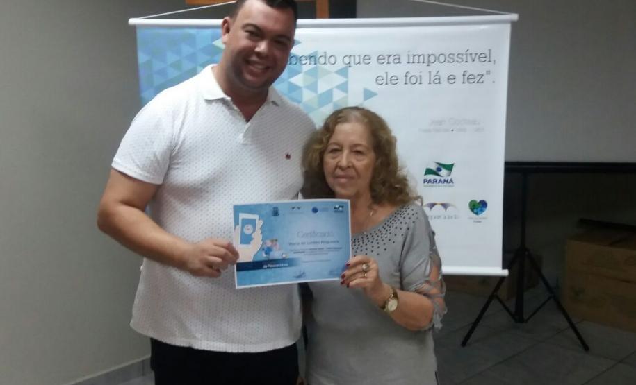 Curso de smartphone para idosos em Cafezal do Sul.