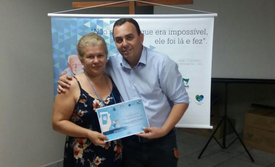 Curso de smartphone para idosos em Cafezal do Sul.