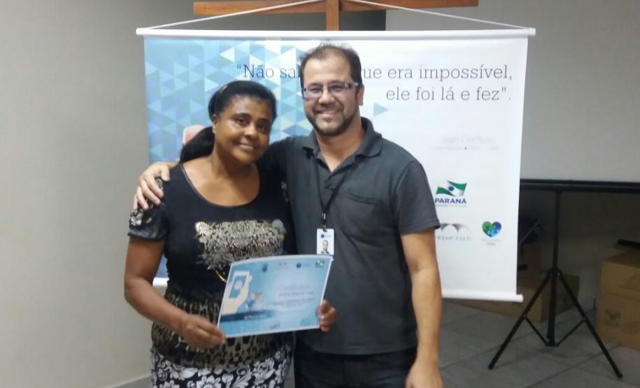 Curso de smartphone para idosos em Cafezal do Sul.