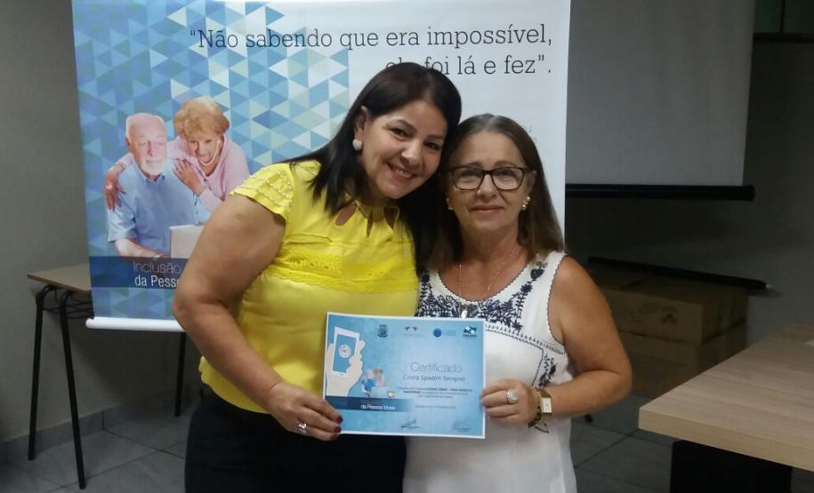 Curso de smartphone para idosos em Cafezal do Sul.