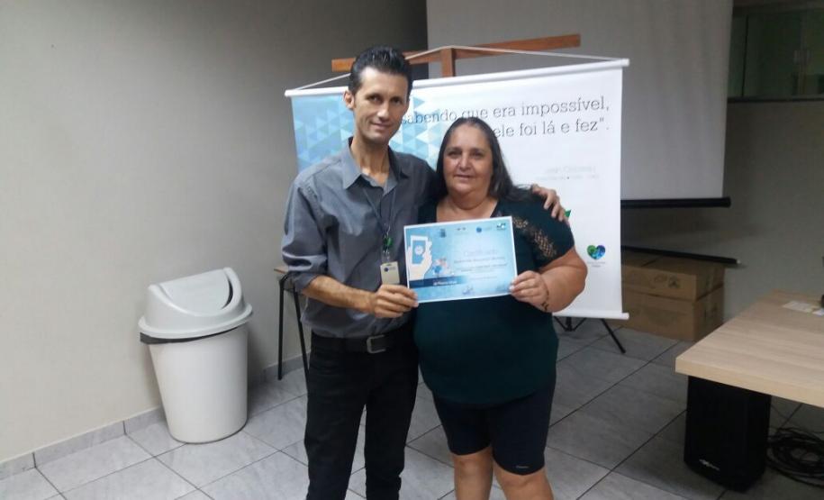 Curso de smartphone para idosos em Cafezal do Sul.