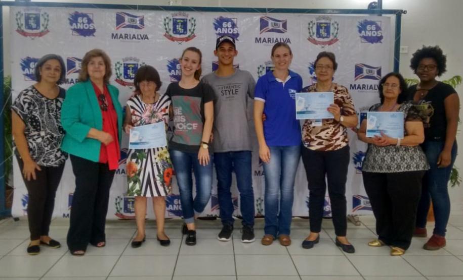 Marialva recebe curso básico de smartphone