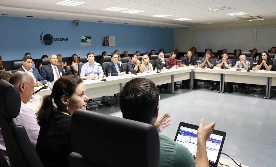 Celepar e Ponta Grossa alinham estratégias de operação do Prefeitura 156