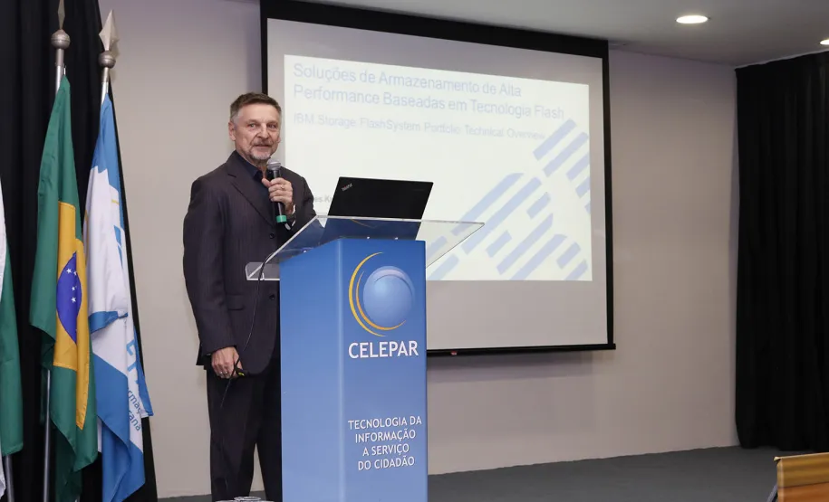 Armazenamento de dados na nuvem híbrida é tema de palestra na Celepar