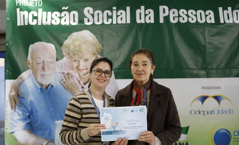Curso de Smartphone da Celepar forma nova turma