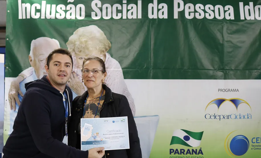 Curso de Smartphone da Celepar forma nova turma