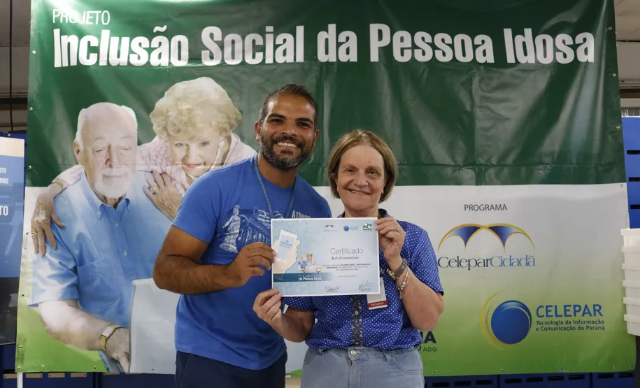 Curso de Smartphone da Celepar forma nova turma