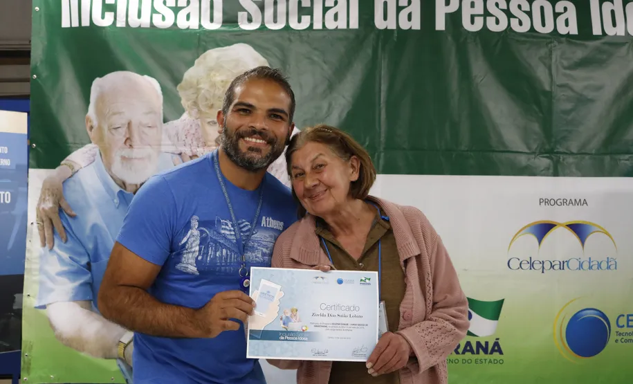 Curso de Smartphone da Celepar forma nova turma