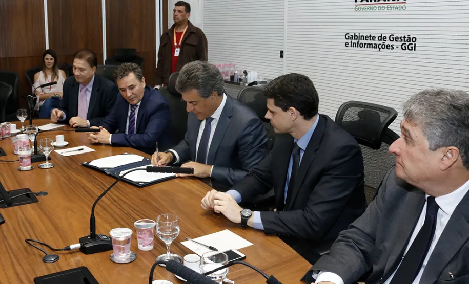 Espírito Santo adotará aplicativo paranaense Menor Preço