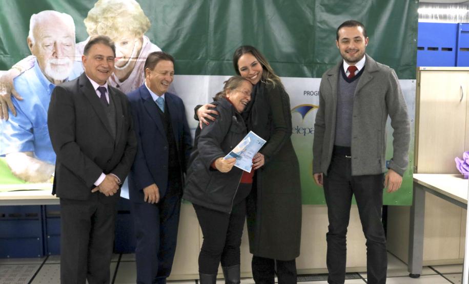 Celepar forma nova turma do Curso de Smartphone