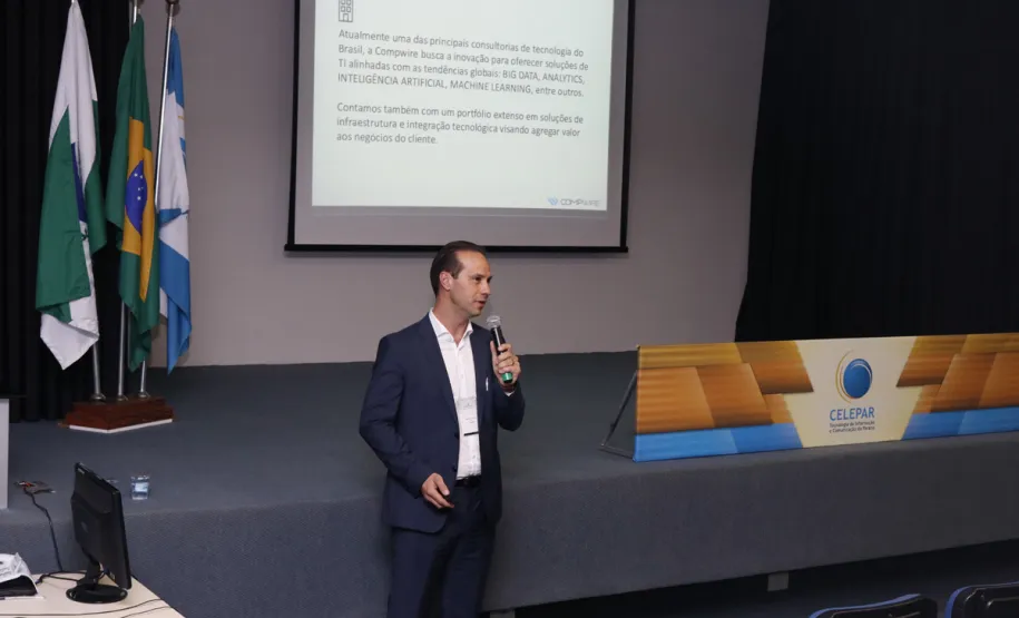 Celepar recebe palestra sobre inovações tecnológicas