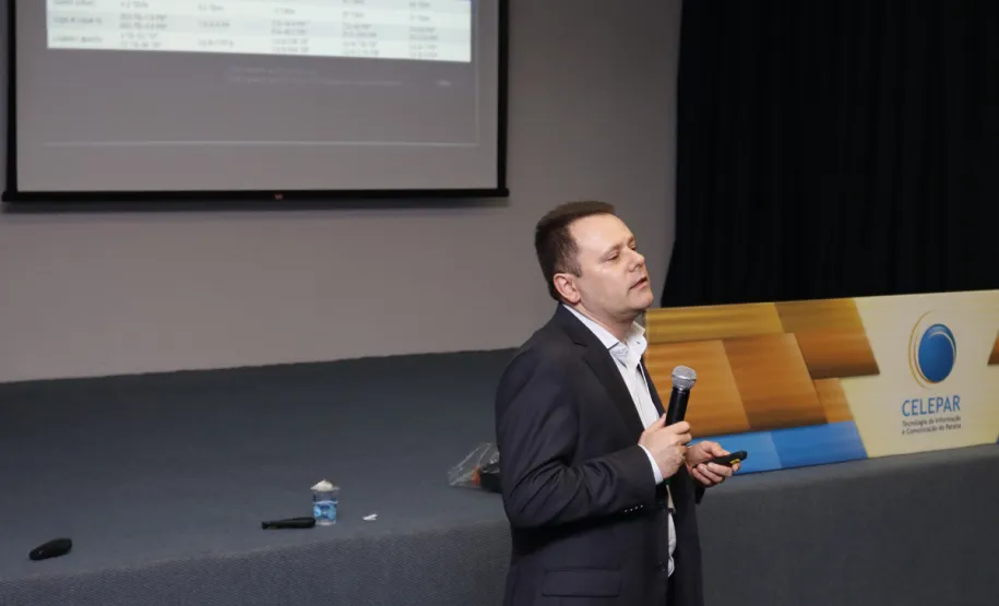 Celepar recebe palestra sobre inovações tecnológicas
