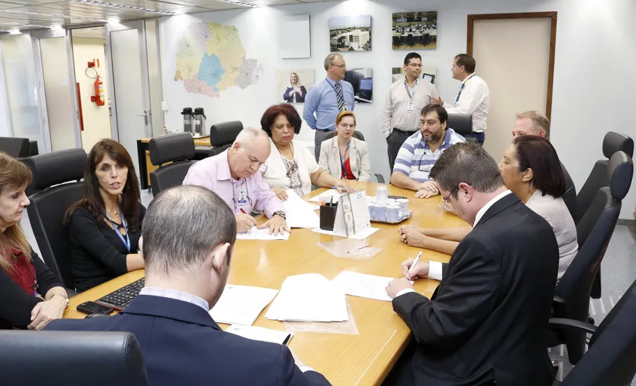 Diretoria da Celepar e Sindicato formalizam assinatura do Acordo Coletivo de Trabalho