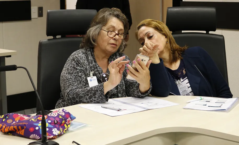 Curso Básico de Smartphone ministrado pela Celepar supera a marca de 900 participantes