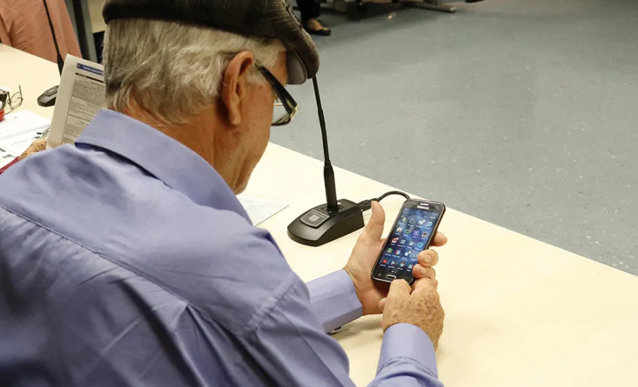 Curso Básico de Smartphone ministrado pela Celepar supera a marca de 900 participantes