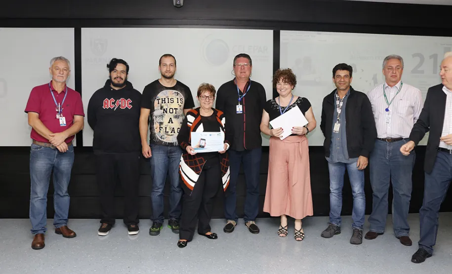 Curso Básico de Smartphone ministrado pela Celepar supera a marca de 900 participantes