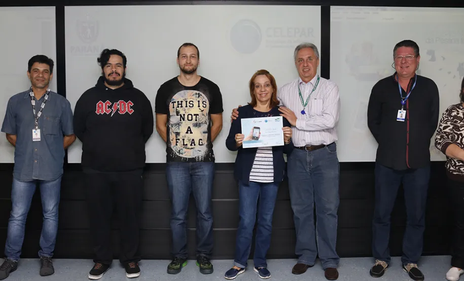 Curso Básico de Smartphone ministrado pela Celepar supera a marca de 900 participantes