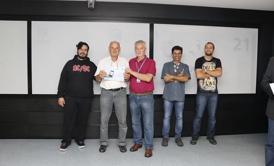 Curso Básico de Smartphone ministrado pela Celepar supera a marca de 900 participantes