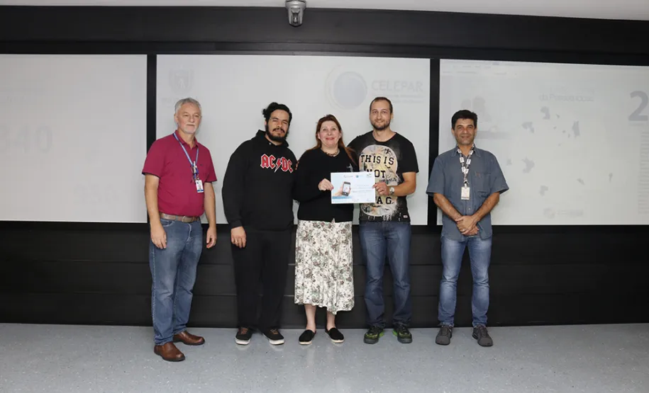 Curso Básico de Smartphone ministrado pela Celepar supera a marca de 900 participantes