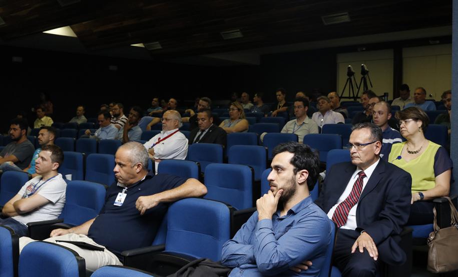 Sistemas Cognitivos e Deep Learning foram temas de palestra realizada na Celepar x