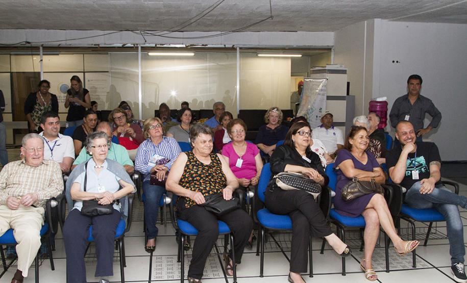 Curso de Acesso à Internet e Redes Sociais fez parte da programação de 52 anos da Celepar