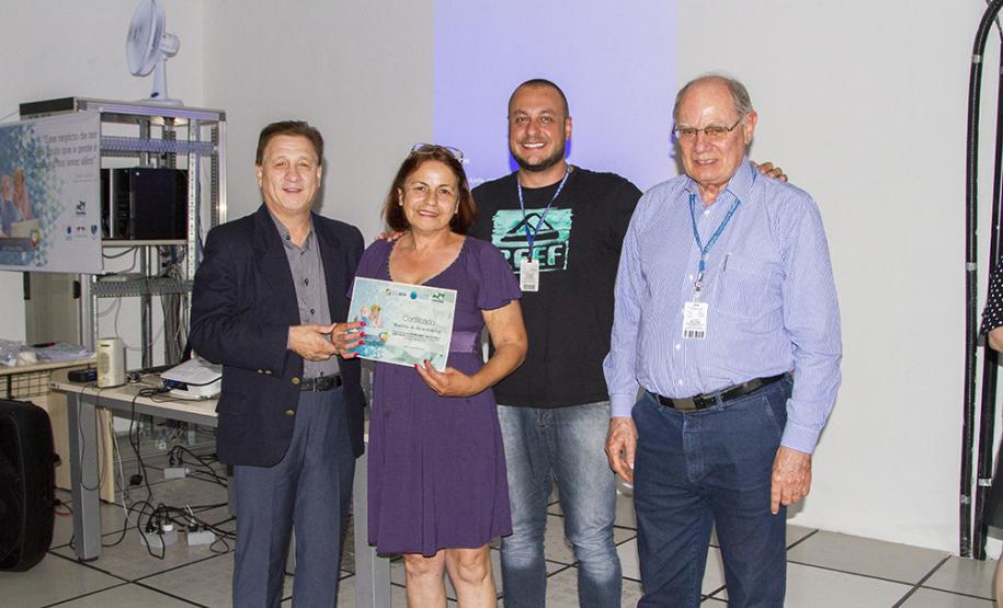 Curso de Acesso à Internet e Redes Sociais fez parte da programação de 52 anos da Celepar