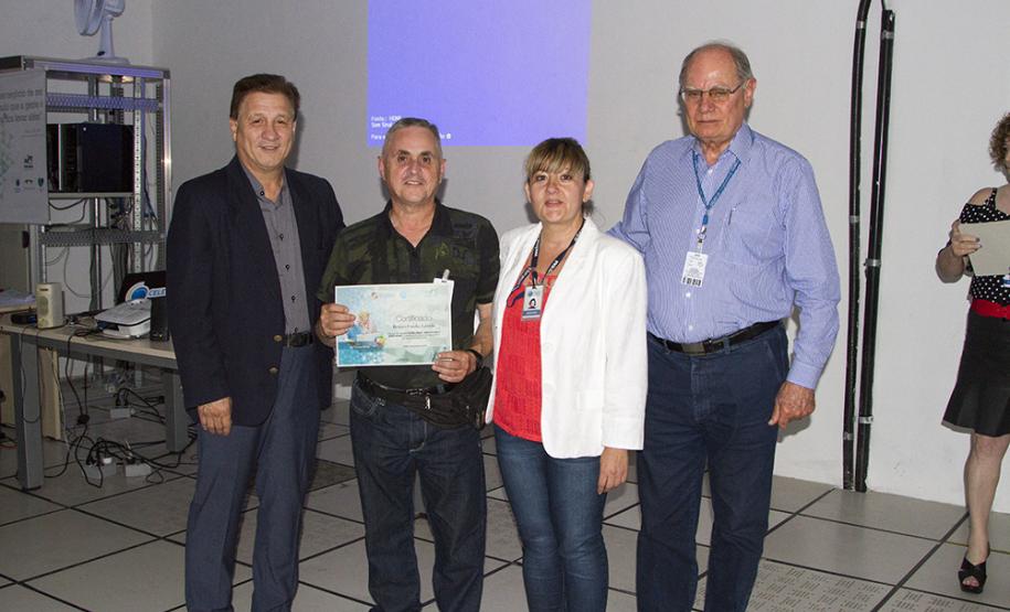 Curso de Acesso à Internet e Redes Sociais fez parte da programação de 52 anos da Celepar