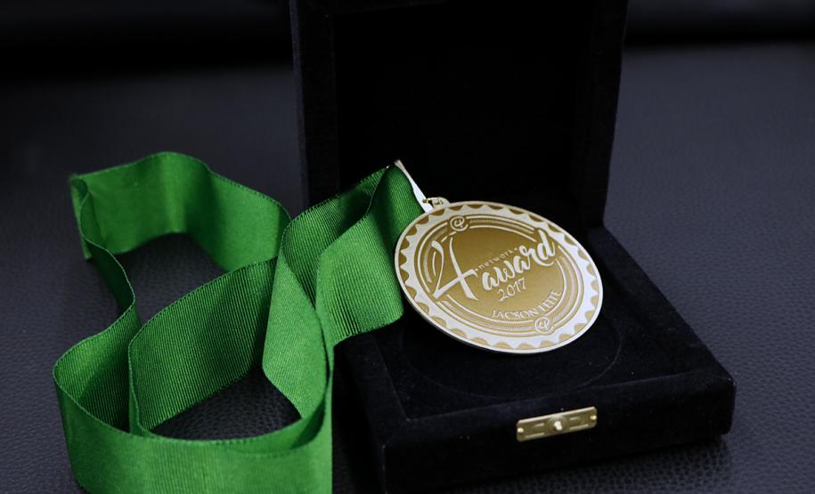 Jacson Carvalho Leite é homenageado pela IT4CIO