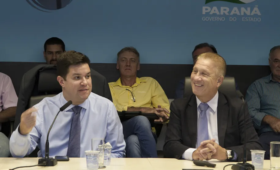 Celepar apresenta seus produtos e serviços para prefeitos de vários municípios do Paraná