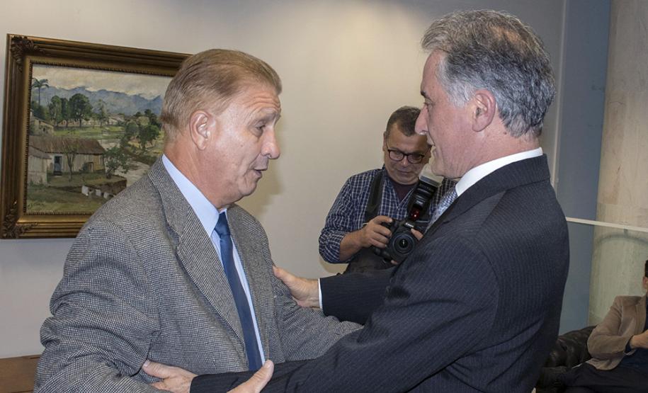 Jacson Carvalho Leite e Edgar Bueno