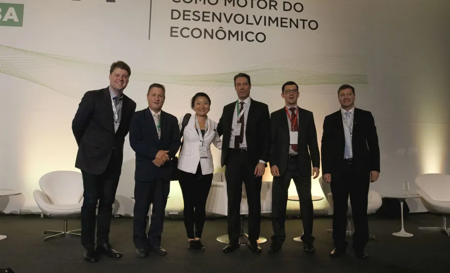 Celepar apresenta soluções de inteligência do Governo do Paraná no Smart City Expo