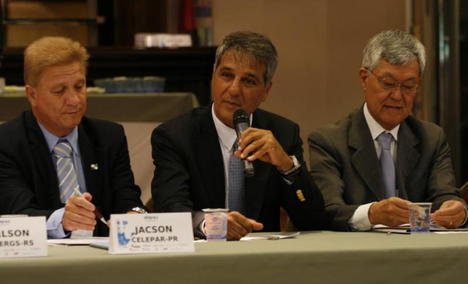 Jacson Carvalho Leite, José Richa Filho e Cassio Taniguchi
