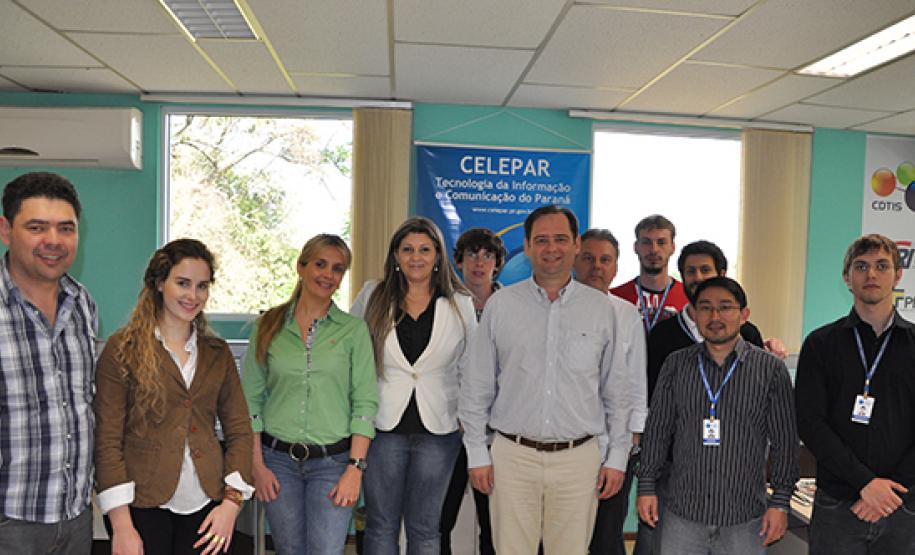 Secretário Edson Casagrande visita regional da Celepar em Pato Branco