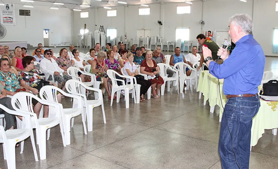 Começa em Foz do Iguaçu o curso de internet e redes sociais promovido pela Celepar