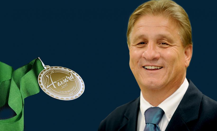 Jacson Carvalho Leite é homenageado pela IT4CIO