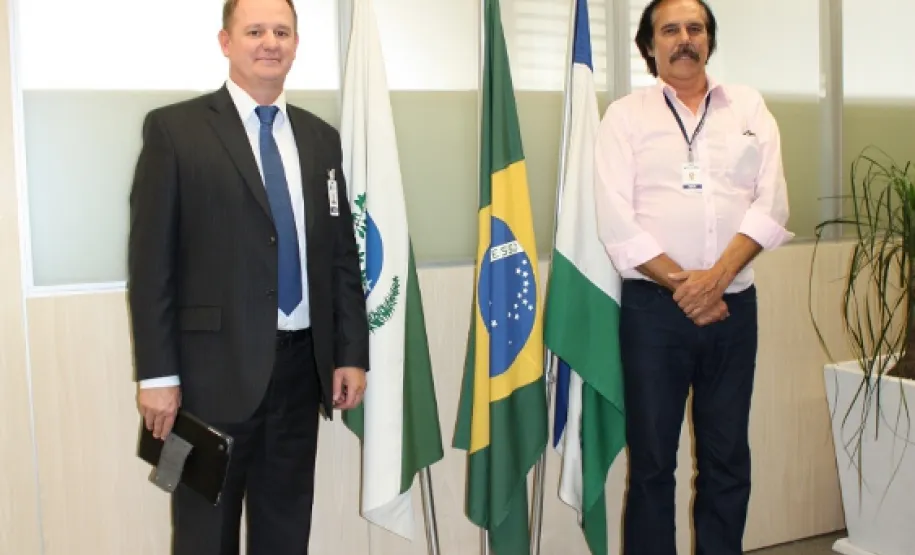 Os aniversariantes, Elcio e Omar (a partir da esq.)