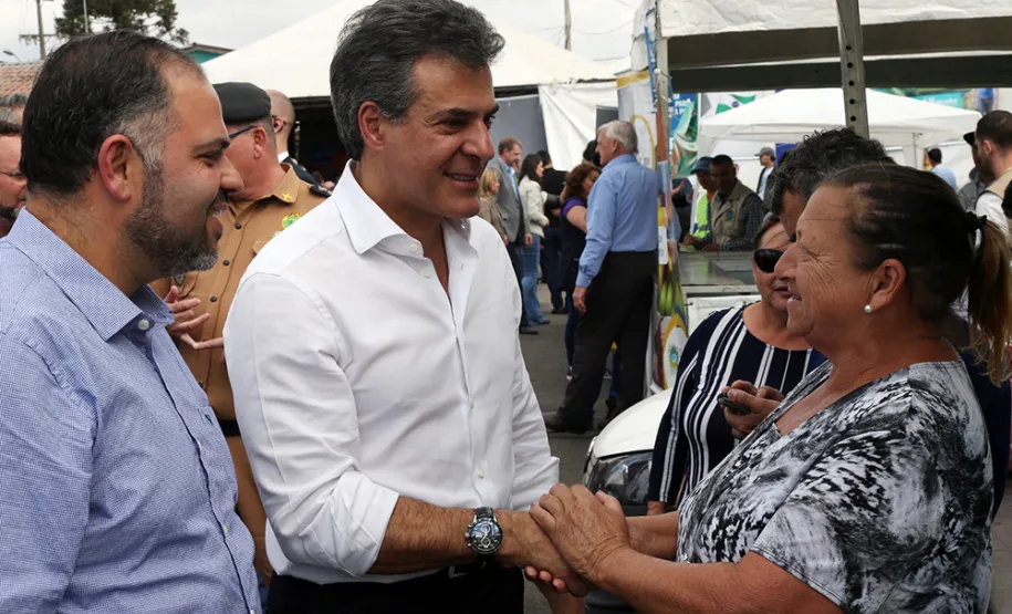 Governador Beto Richa visita a UPS-Cidadania em São José dos Pinhais, no 17º Batalhão de Polícia Militar (17º BPM).São José dos Pinhais, 28/07/2017.Foto: Orlando Kissner/ANPr