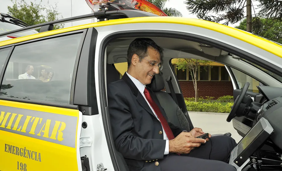 Polícia Rodoviária terá viaturas com estação de trabalho computadorizada “É um avanço técnico que proporciona mais segurança não só para a população, mas também para o policial”, disse o secretário estadual da Infraestrutura e Logística, José Richa Filho.