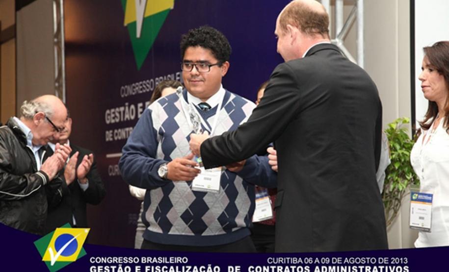 Empregados da Celepar inovam na fiscalização e gestão de contrato de limpeza e conservação