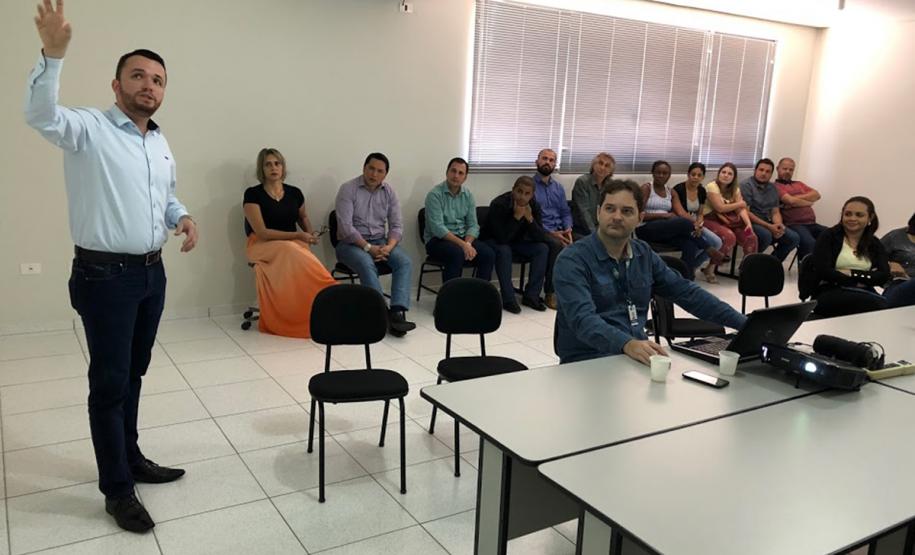 Celepar implanta o Prefeitura 156 em Sarandi