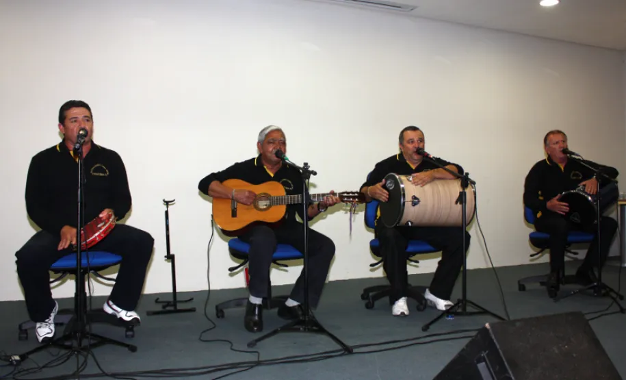 Apresentação da Banda Bandalheira