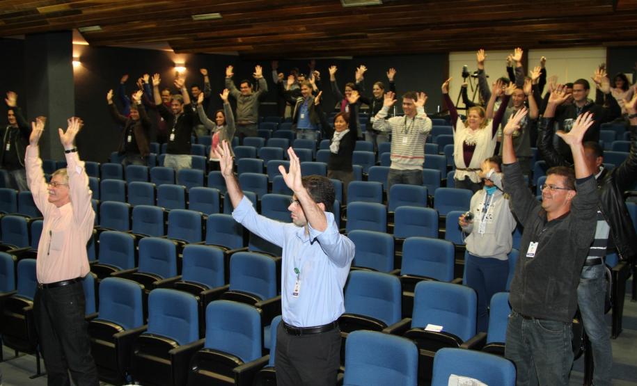 Mudanças de hábito em roda viva Exemplos de ciclismo, corrida, caminhadas e outras atividades físicas. Luis Claudio Patricio, da Celepar e Paulo Paixão, da Fundação Celepar (Funcel)