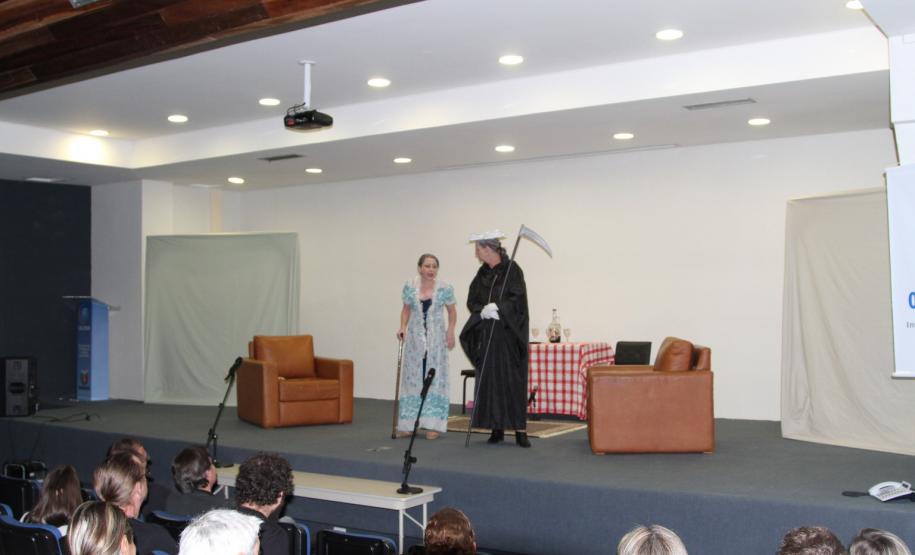 Teatro SIPAT 2013 "Três Malas, Um Destino". Tania Wolkmann, Solange Hidalgo, Gil Priandi e Pedro Colodi